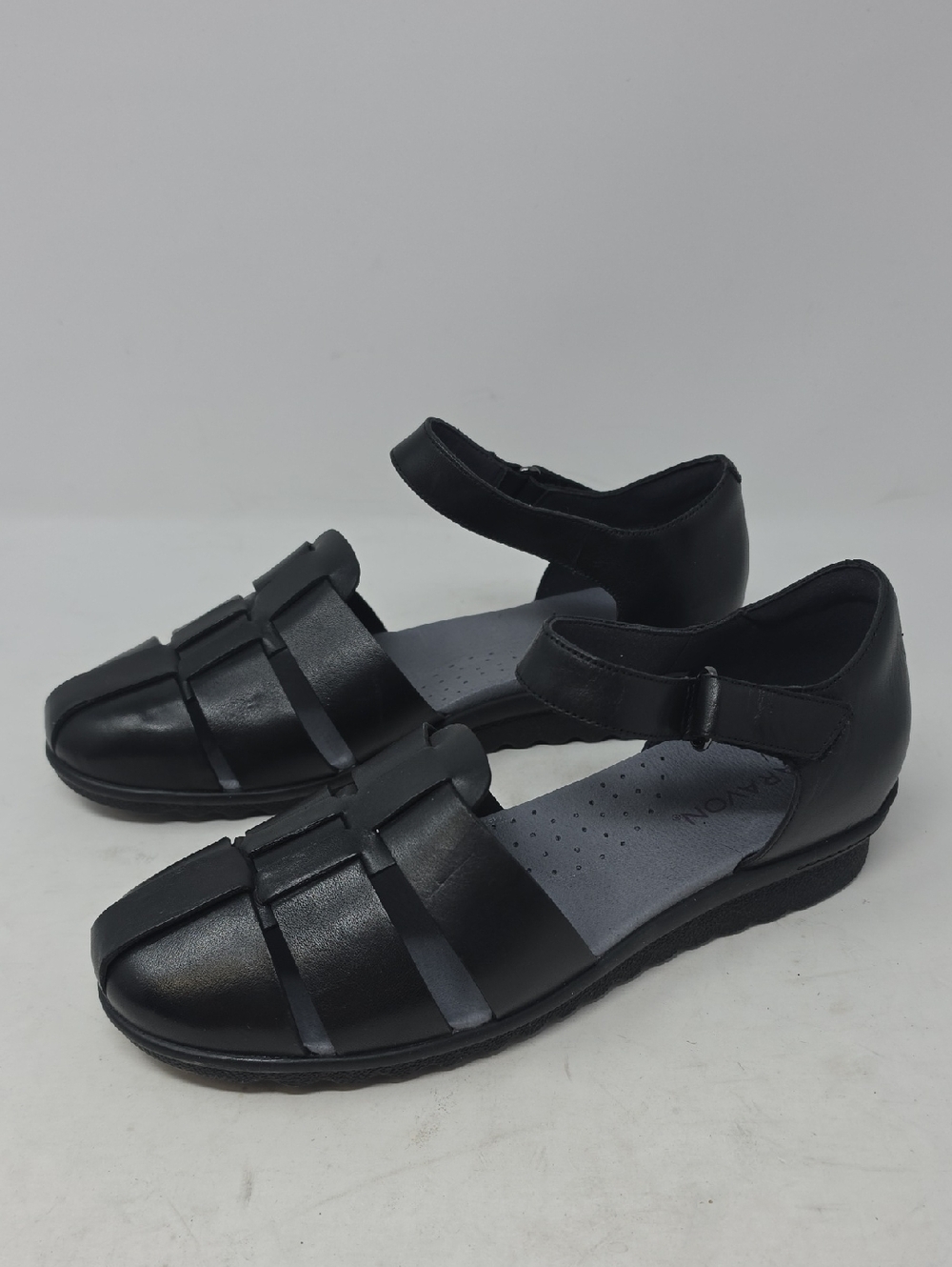 Aravon Josie Two Piece Mary Jane Fisherman Sandal Closed Toe Black Size 7.5 EE